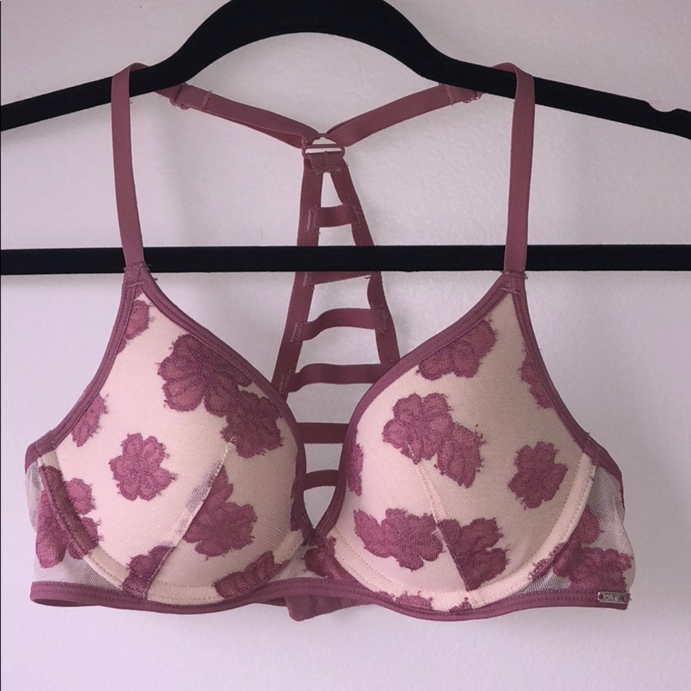 32B PINK Victoria’s Secret bralette